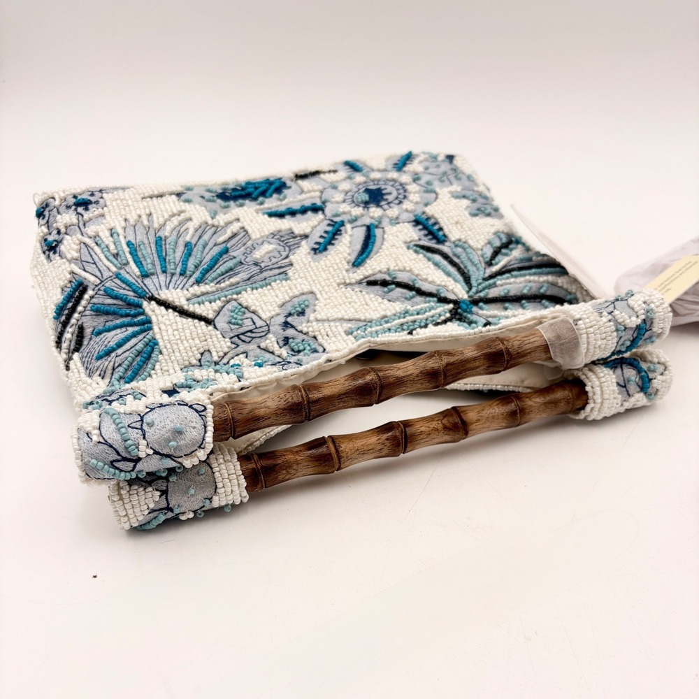 Artisan Hand Beaded Floral Bamboo Handle Bag Blue White Tropical Satchel NWT - Picture 5 of 7